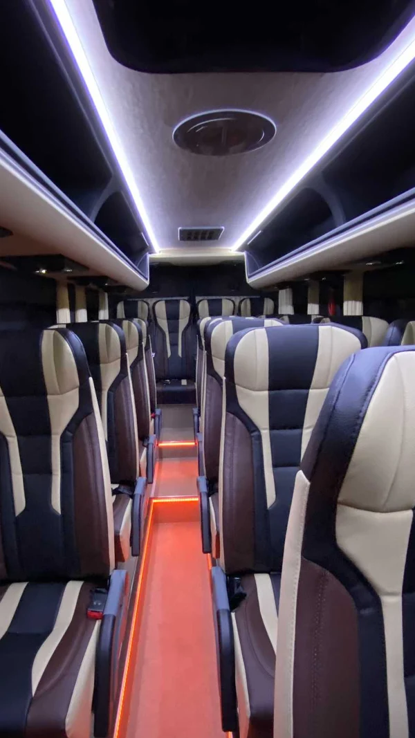 Туристический мерседес 18-20 мест