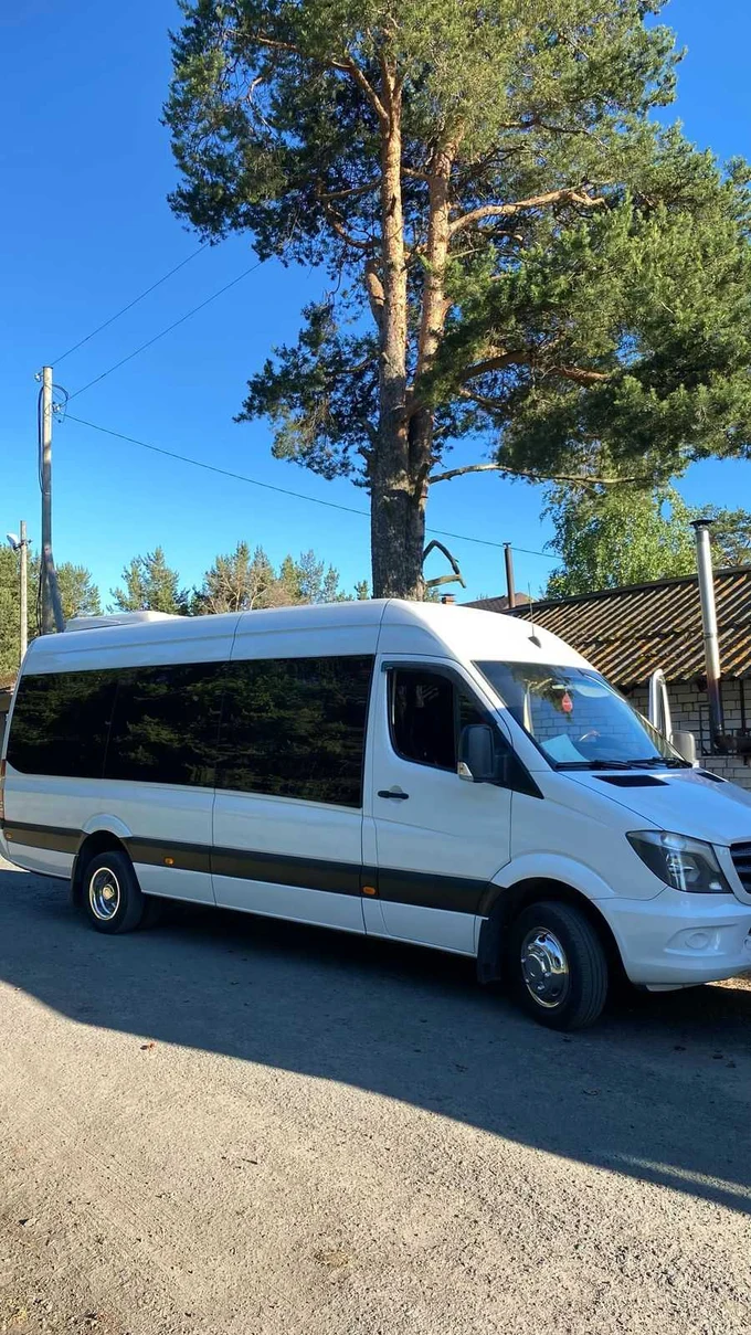 Туристический мерседес 18-20 мест
